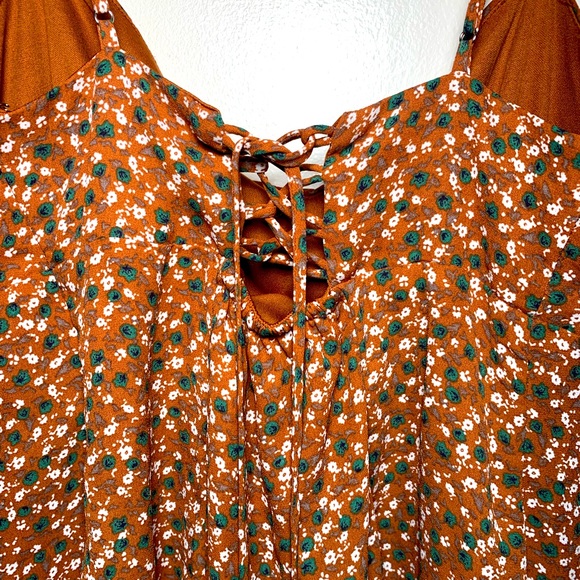 Burnt orange floral mini dress🌼 - Picture 3 of 6